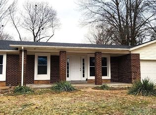 11931 Roseview Ln, Saint Louis, MO 63138