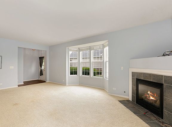 4th image of 24954 W Gates Ln