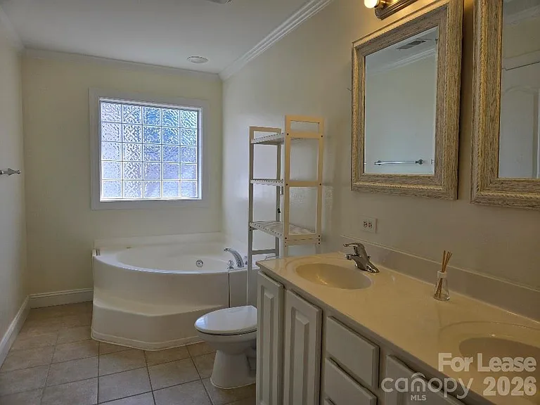 2359 Madeline Meadow Dr — Photo 13