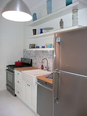 Sold by REMAX Elite | media 16