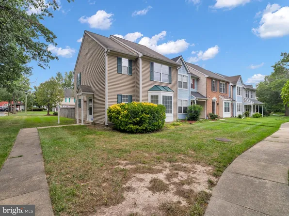 6001 Sirenia Pl, Waldorf, MD 20603