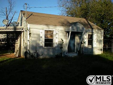 1st image of 301 Bryan St