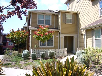 6134 Old Quarry Loop, Oakland, CA, 94605