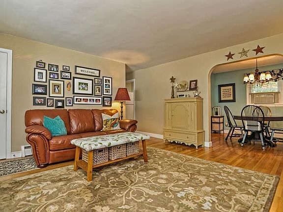 5th image of 45 Southworth Ct