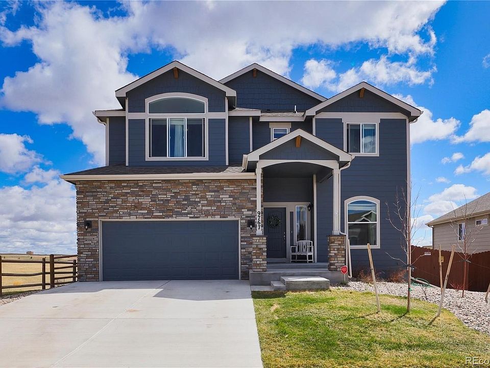 1st image of 9767 Vistas Park Dr