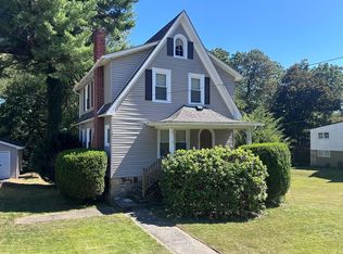 425 Hull St, Beckley, WV 25801