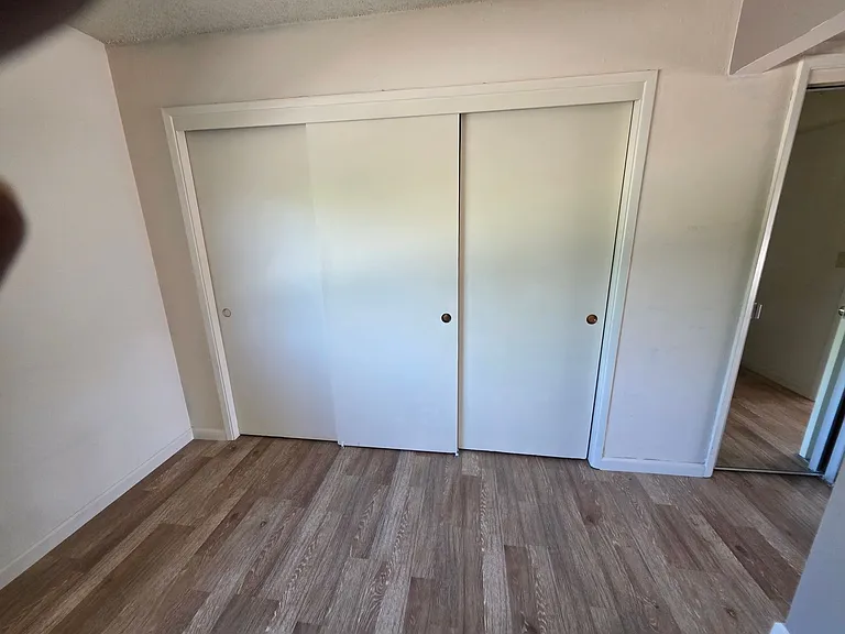 4047 Hamilton Ave #F7 — Photo 5