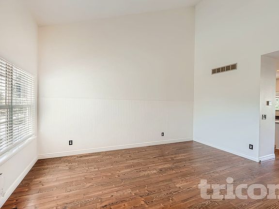 3rd image of 12342 S Nate Cir