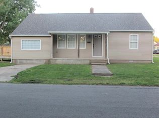 333 W Parker Ave, Chaffee, MO 63740