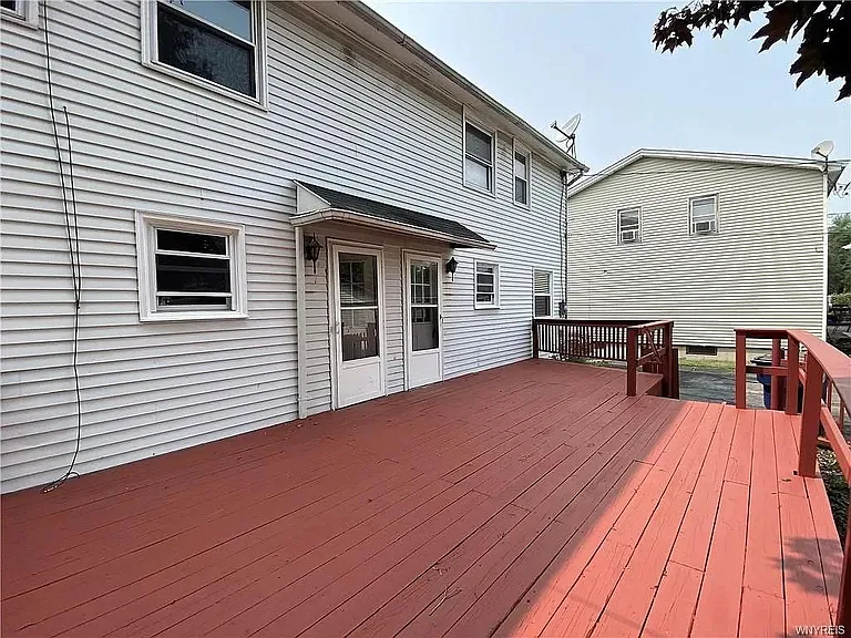 40 W Summerset Ln — Photo 29