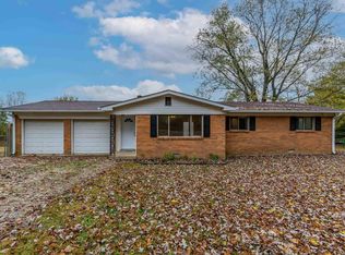 527 Grandma Brown Rd, Mitchell, IN 47446