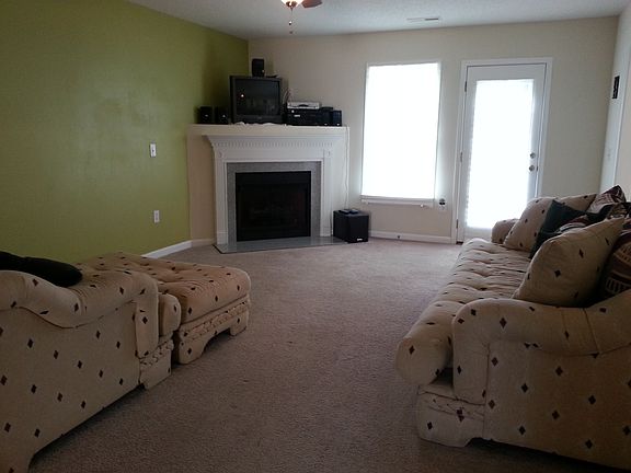Spacious Living Room
