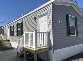 56 Shamrock Dr, Lackawanna, NY 14218