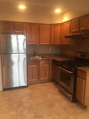 Rented by Ferson Associates LLC | media 11