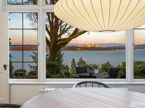520 36th Avenue E, Seattle, WA 98112