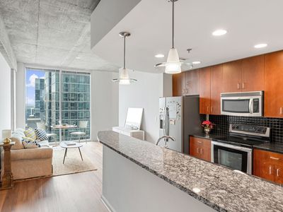 415 Church St APT 2508, Nashville, TN, 37219