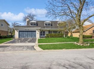 1430 N Haddow Ave, Arlington Heights, IL