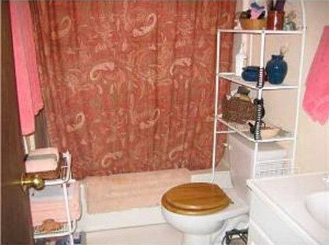 4th image of 1090 Pan Springs Ln