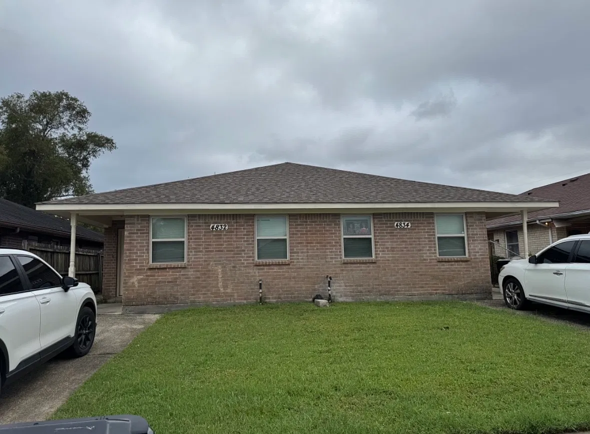 4832 Viola St — Photo 1