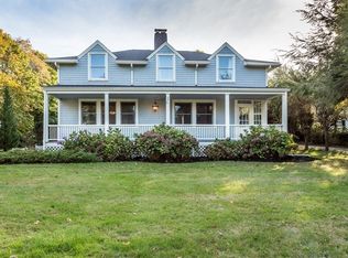 61 Warren Ave, Plymouth, MA 02360