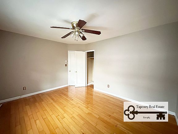 4th image of 192-02 39th Ave #B