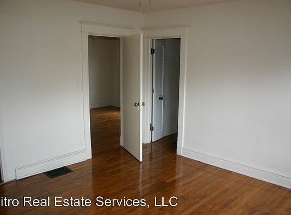5th image of 1326 E 28th St