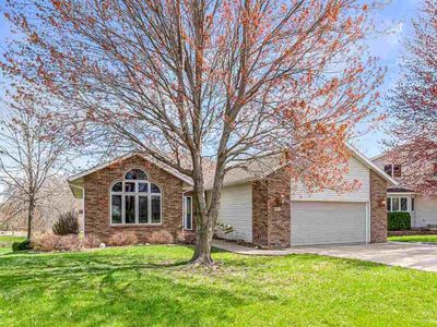 680 Andrews Ct, North Liberty, IA, 52317