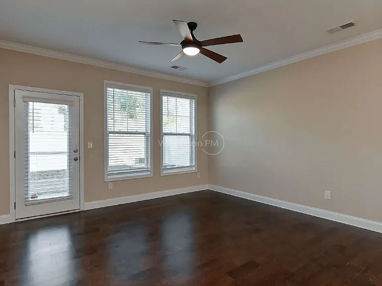 1465 Bramblewood Dr — Photo 7