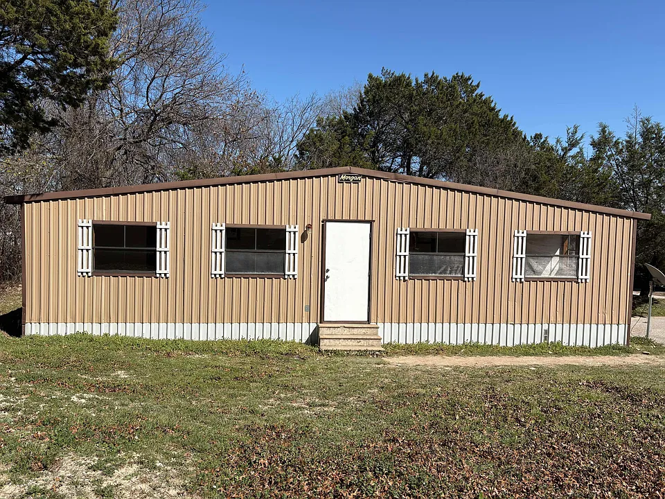 143 Edgehill Dr