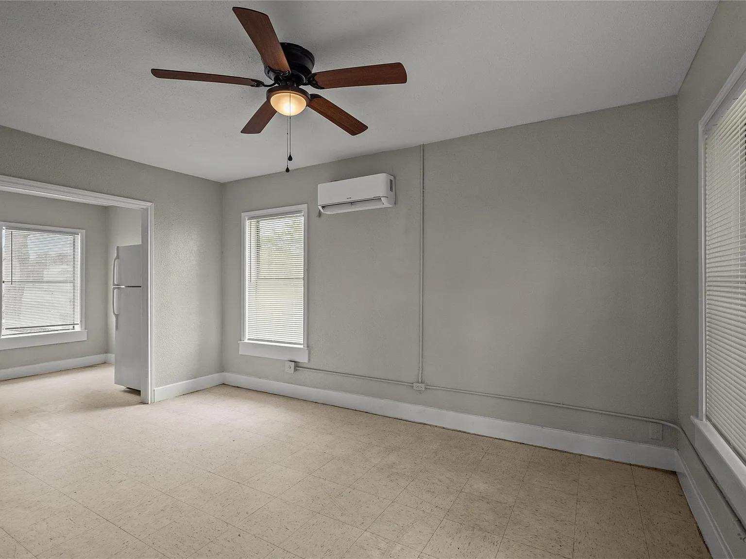 1 bed, 1.0 bath, 500 sqft, $800 — Photo 4