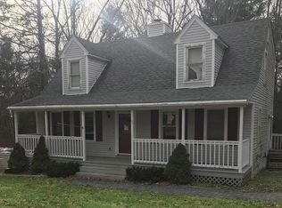 63 Clark Rd, Sturbridge, MA 01518