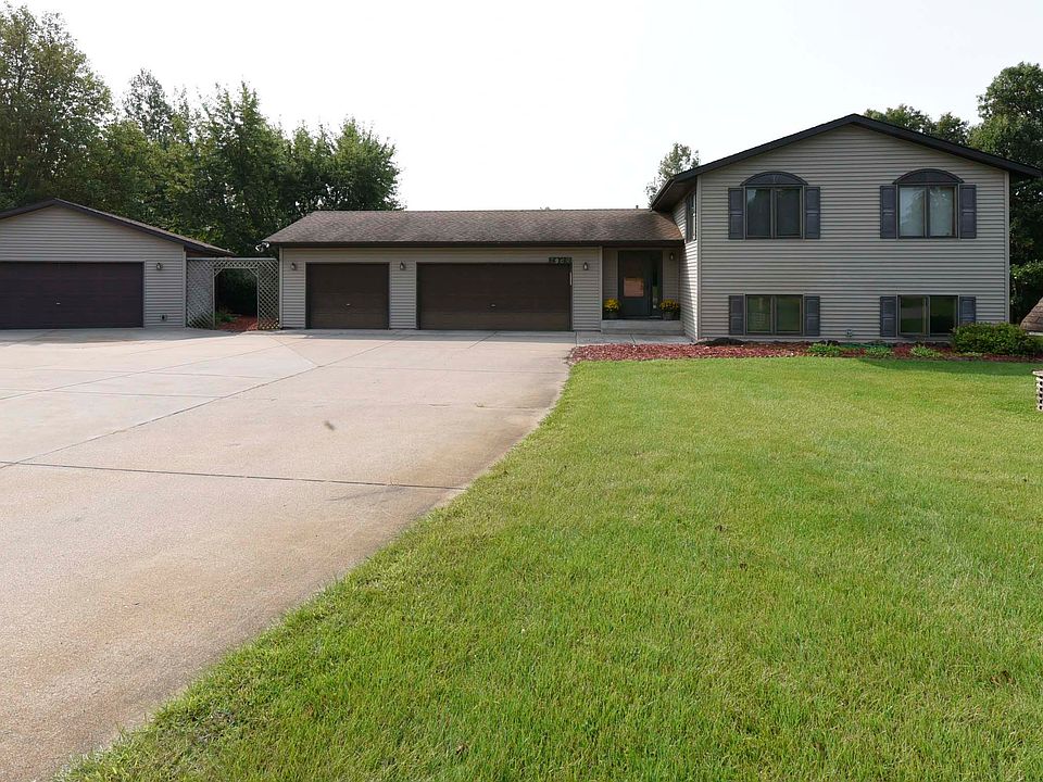 1st image of 7960 171st Ln NW