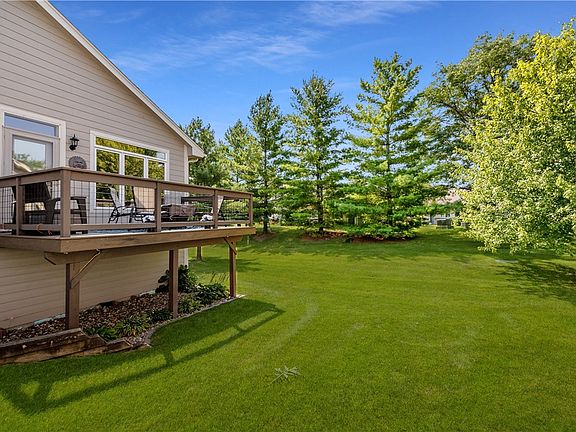 2nd image of 1790 SE Birchwood Cir