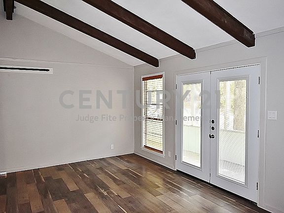 3rd image of 148 Woodland Trl