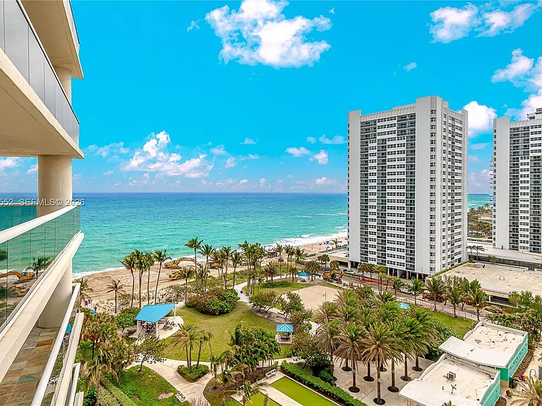 1850 S Ocean Dr #1105 — Photo 2