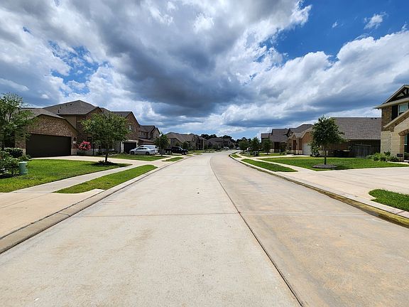 5th image of 1924 Canyon Live Oak St