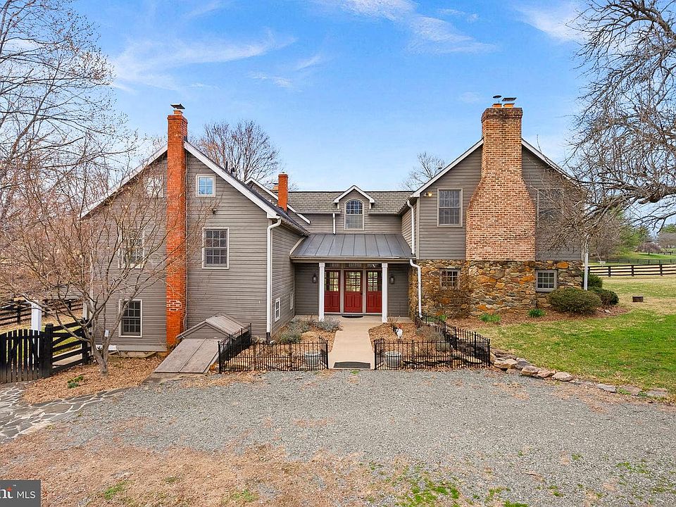 1st image of 15625 Britenbush Ct