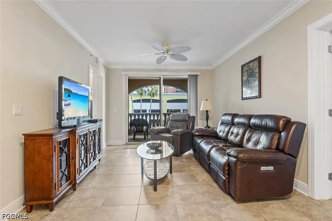 2 bed, 2.5 bath, 1003 sqft, $1,950 — Photo 1