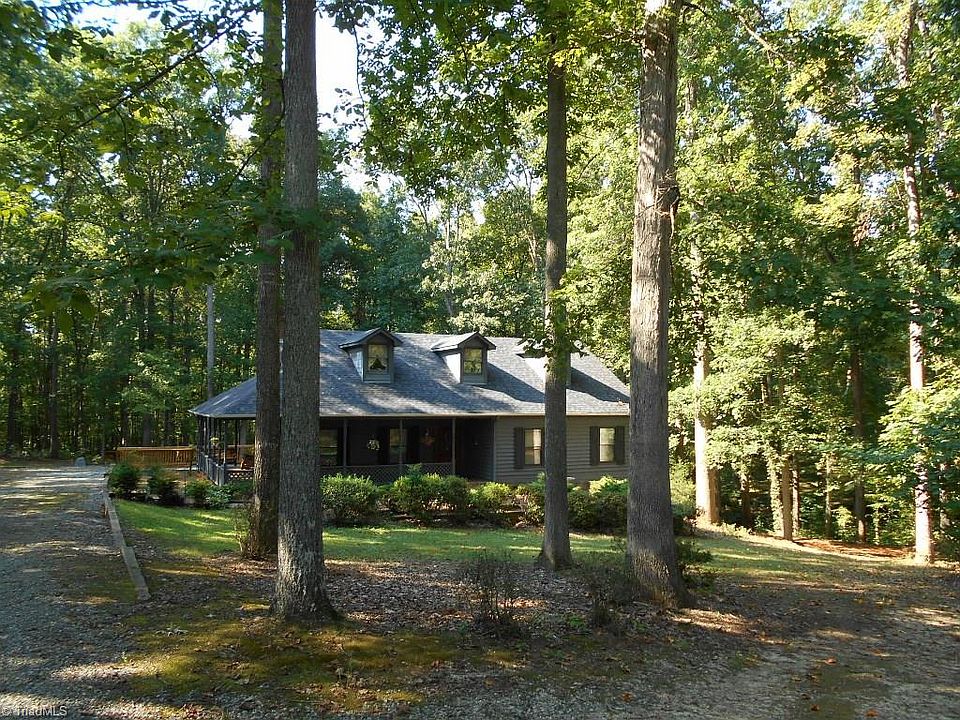 2nd image of 7306 Shellford Dr