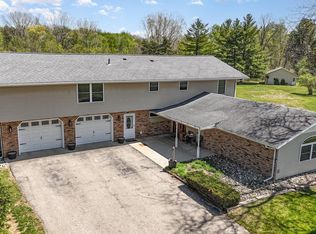 6880 N Luce Rd, Alma, MI 48801