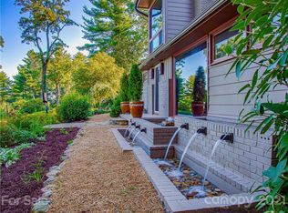100 Windswept Dr, Asheville, NC 28801