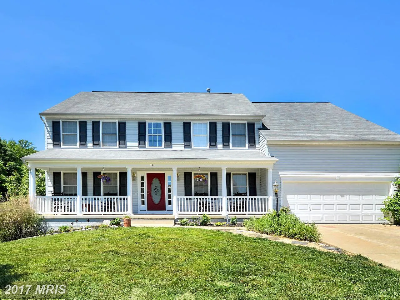 12 Shadowbrook Ln photo 1