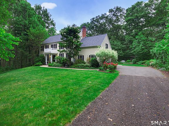 2nd image of 7 Bethke Road