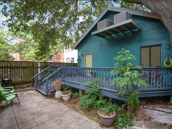 4th image of 905 Pelican Ave #905