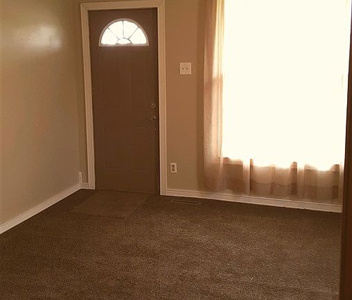 4th image of 514 N Jefferson St