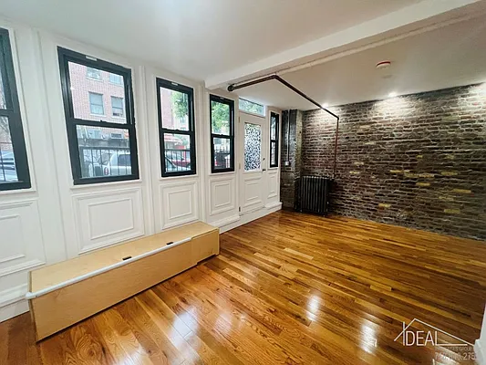 Rented by Ideal Properties Group | media 1