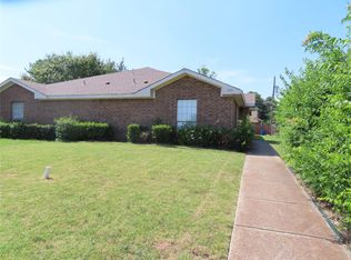 3054 Modella Ave, Dallas, TX 75229
