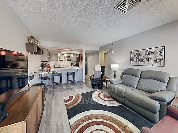 4th image of 2085 Mesquite Ave #A-7