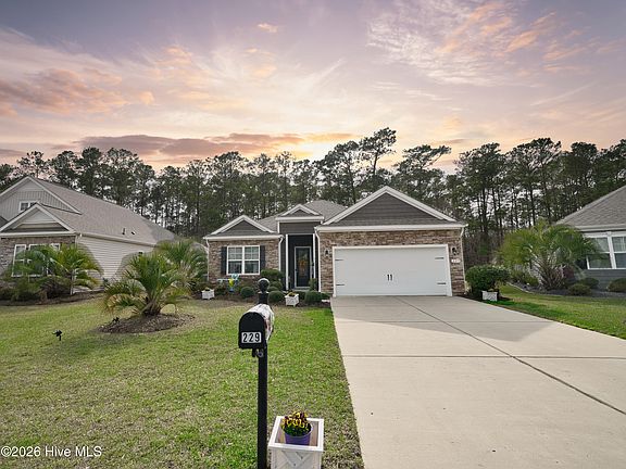 5th image of 229 Calabash Lakes Boulevard