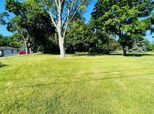 2960 Niles Rd, Saint Joseph, MI 49085